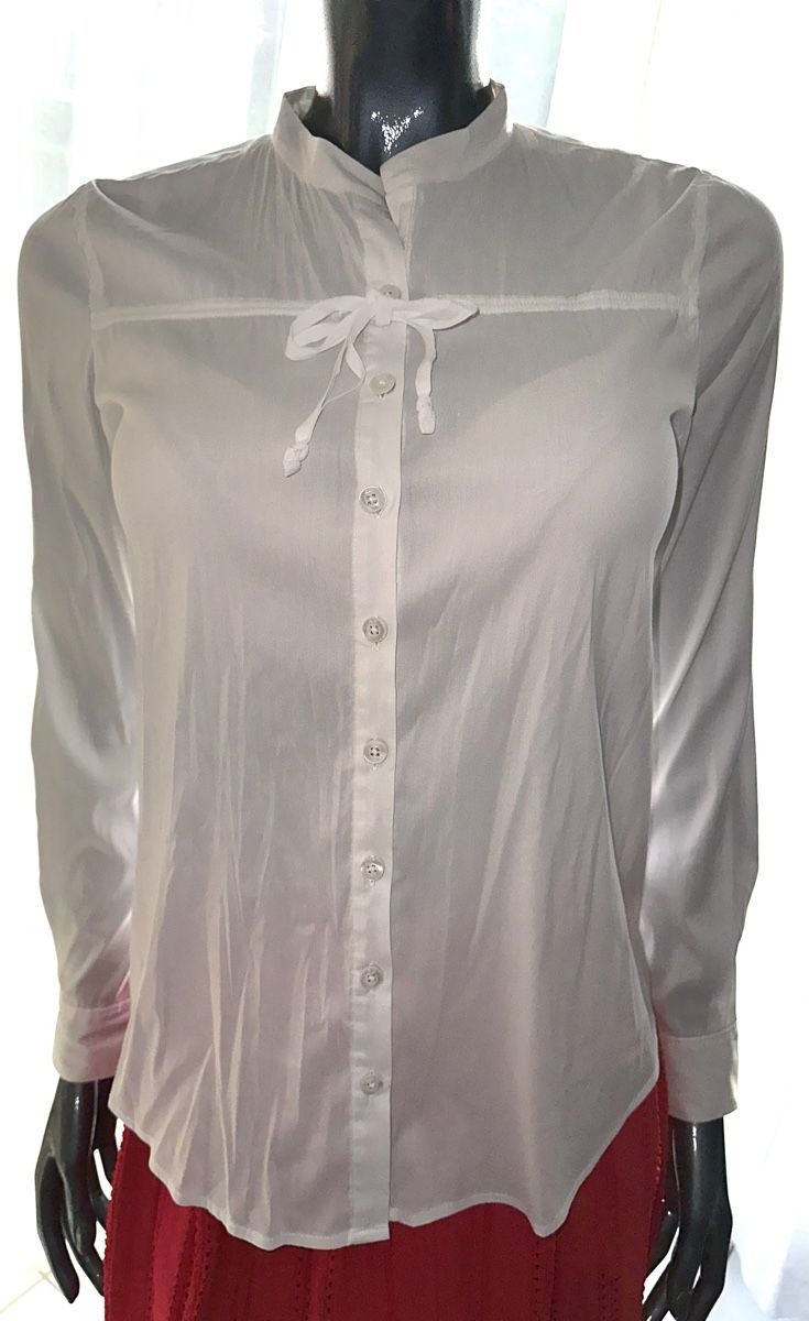 Armani Blusen: ARMANI EXCHANGE BLUSE GR. S neuwertig – Neu (gemäss Beschreibung) aus Unteraegeri von MH203 1