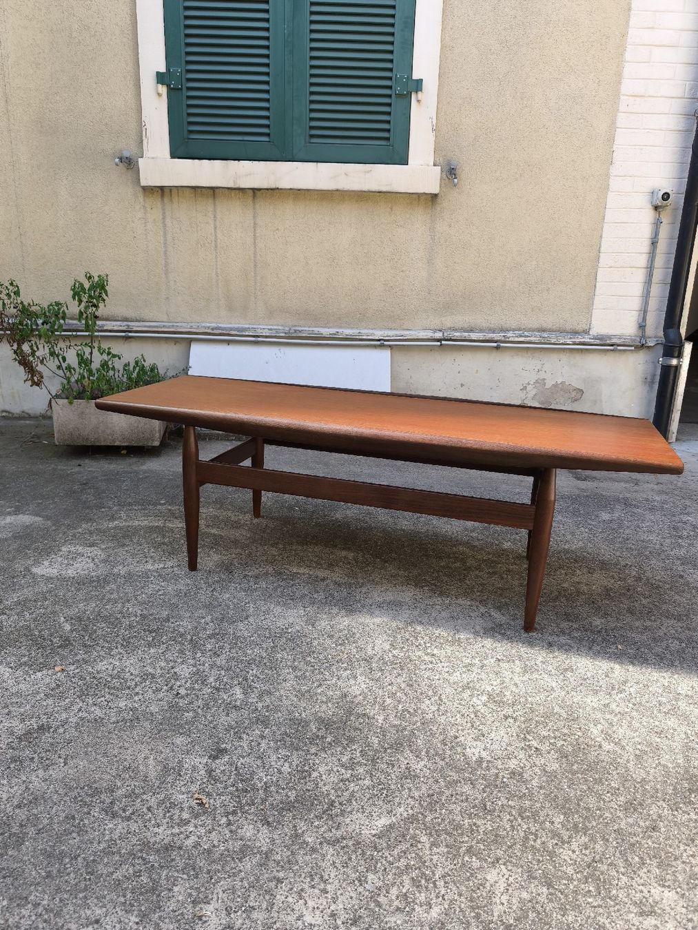 Tavoli: Salontisch Mid Century – Usato da Basel venduto da Patts_Lampenfieber