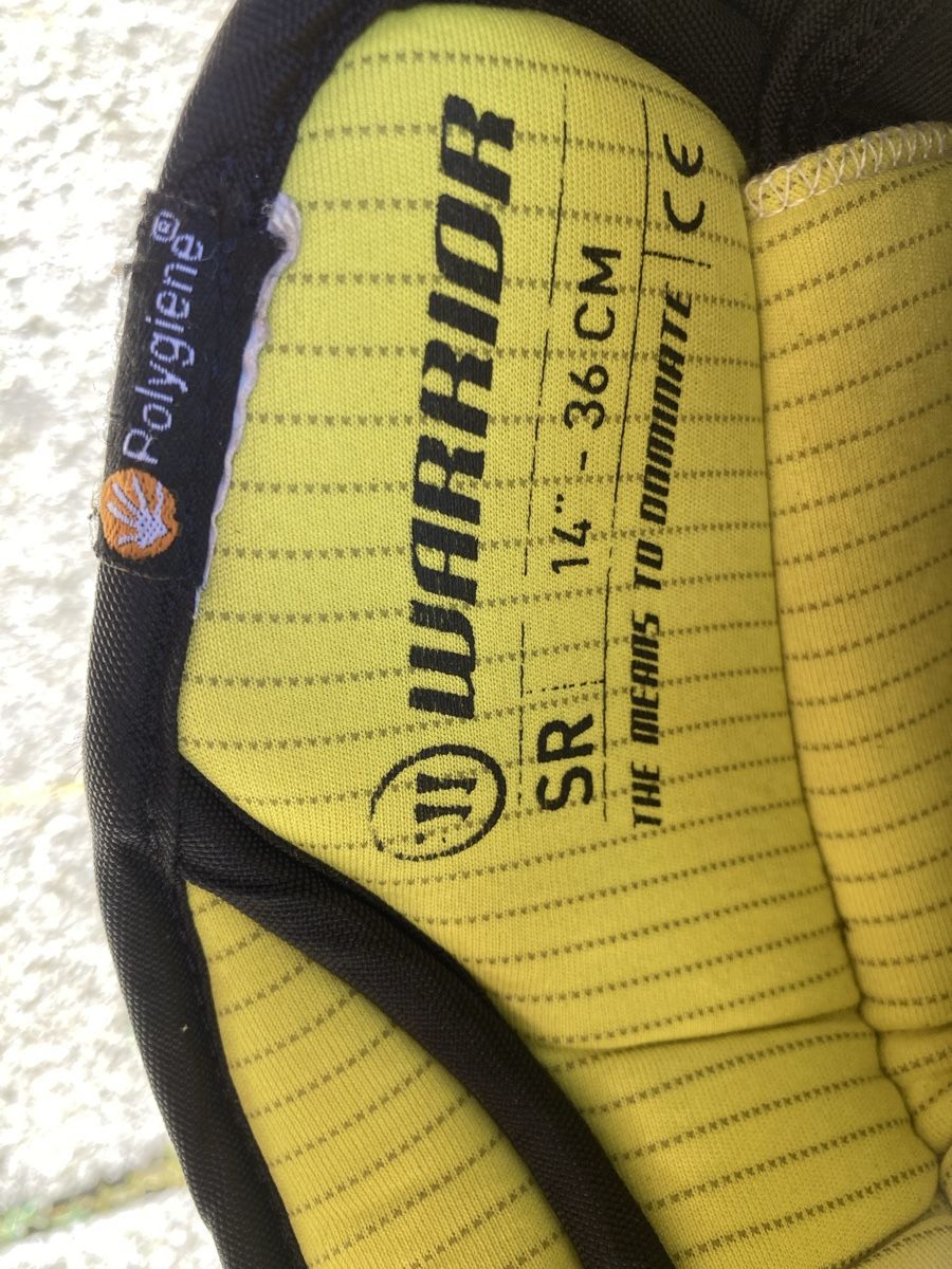 Handschuhe & Handstulpen: Eishockey Handschuhe Warrior – Gebraucht aus Winterthur von niemim 2