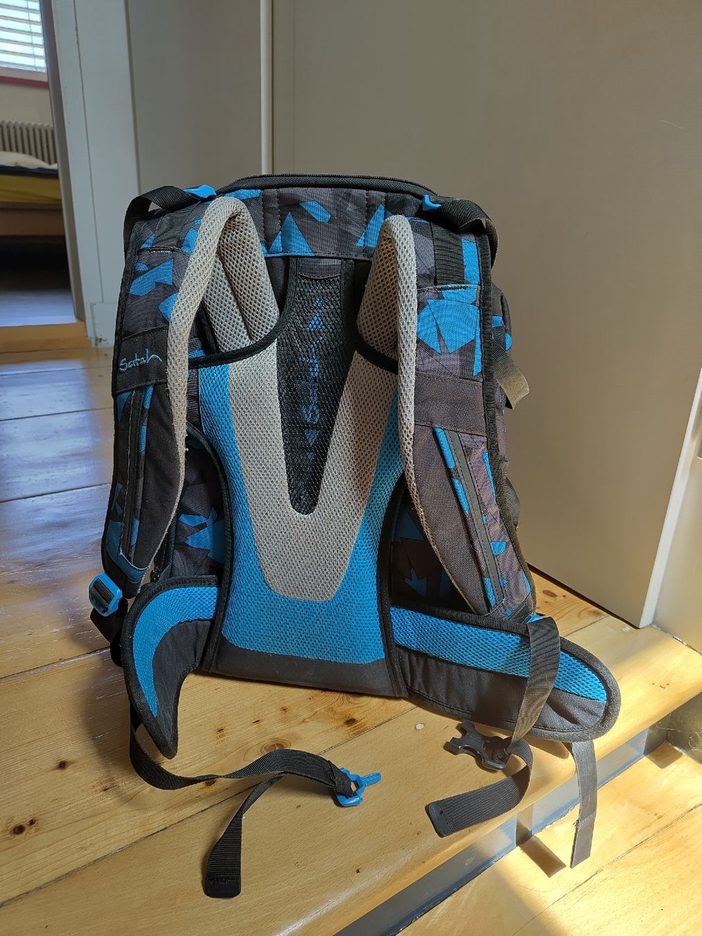 Satch Zaini: Schulrucksack Satch – Usato da Brugg AG venduto da rechrib 3