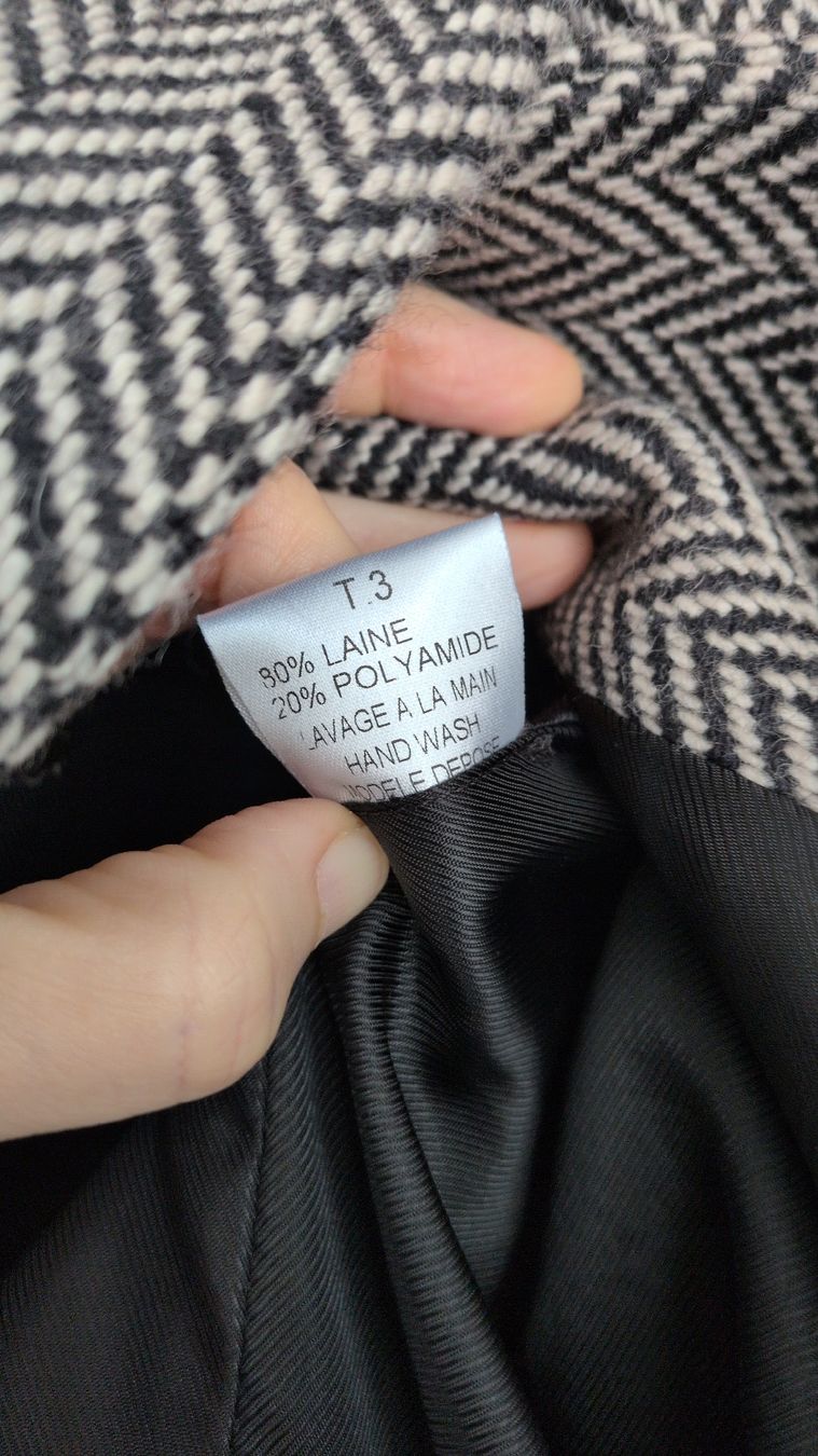 Maje Giacche: Veste Maje – Nuovo (secondo la descrizione) da Grueningen venduto da t.campanella 2