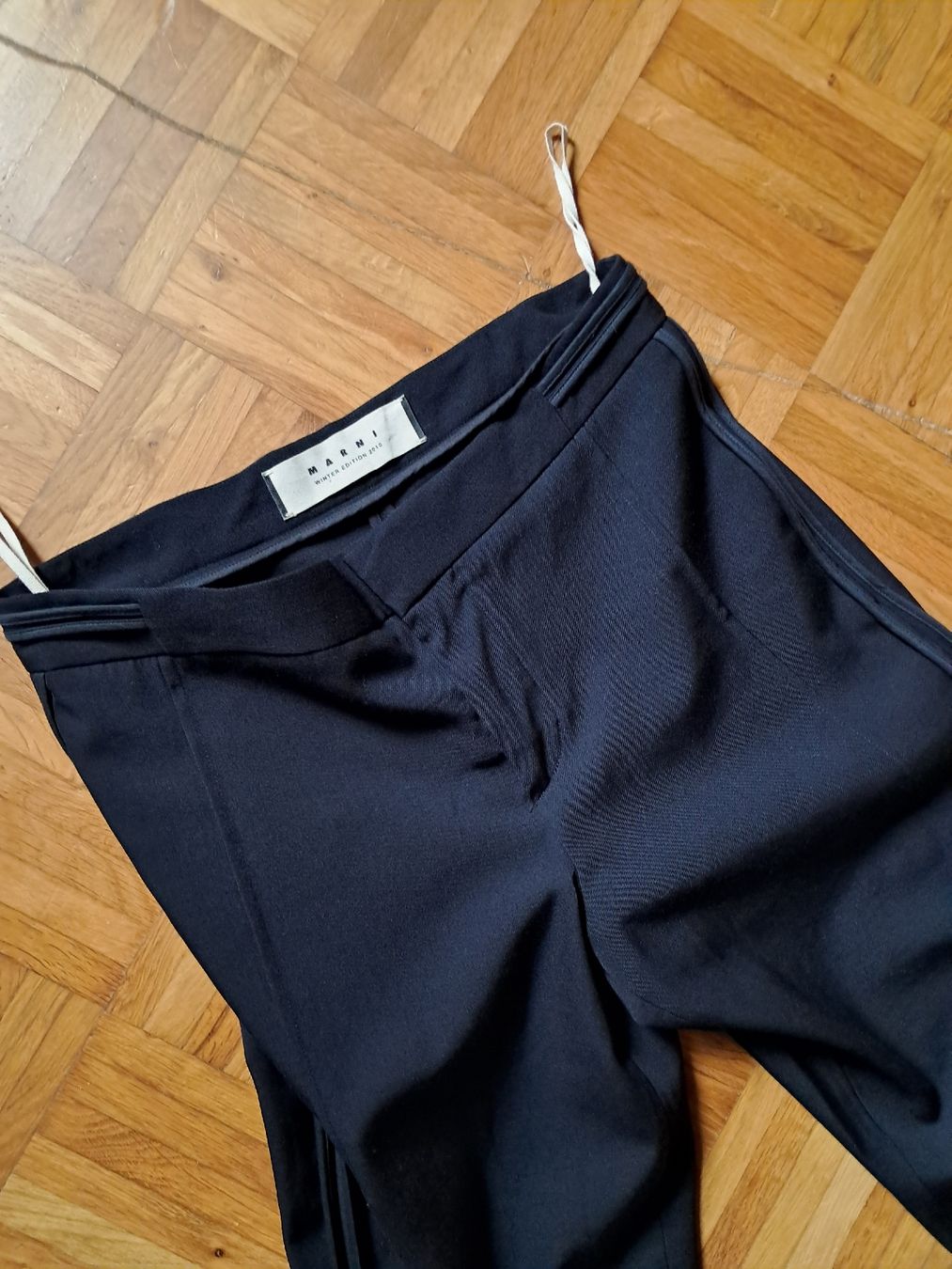 Marni Pantaloni: Marni Winterhose Bundweite 36 – Usato da Kefikon TG venduto da theratpack20