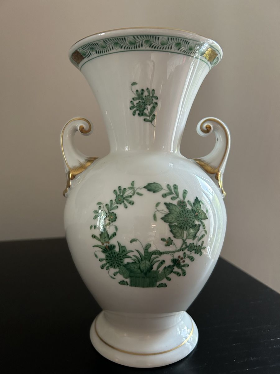 Herend Vasen & Gefässe: Wunderschöne Herend Vase – Neu (gemäss Beschreibung) aus Hofstetten SO von Treasurefinds