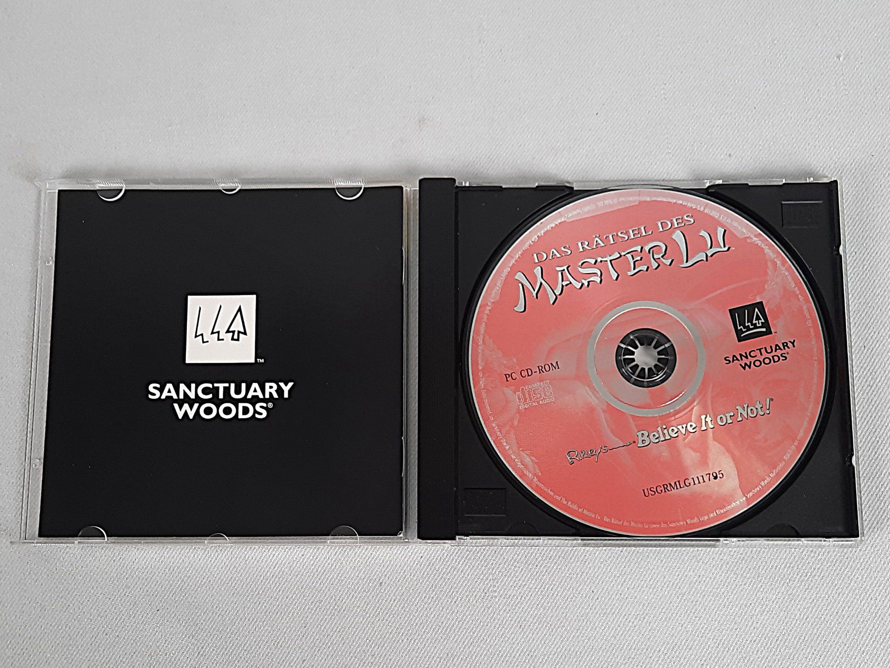 Jeux: SANCTUARY WOODS: Das Rätsel des Master Lu – D'occasion à Beinwil am See par Restwert_Beinwil 6