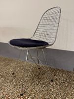Eames Vitra Wire Chair