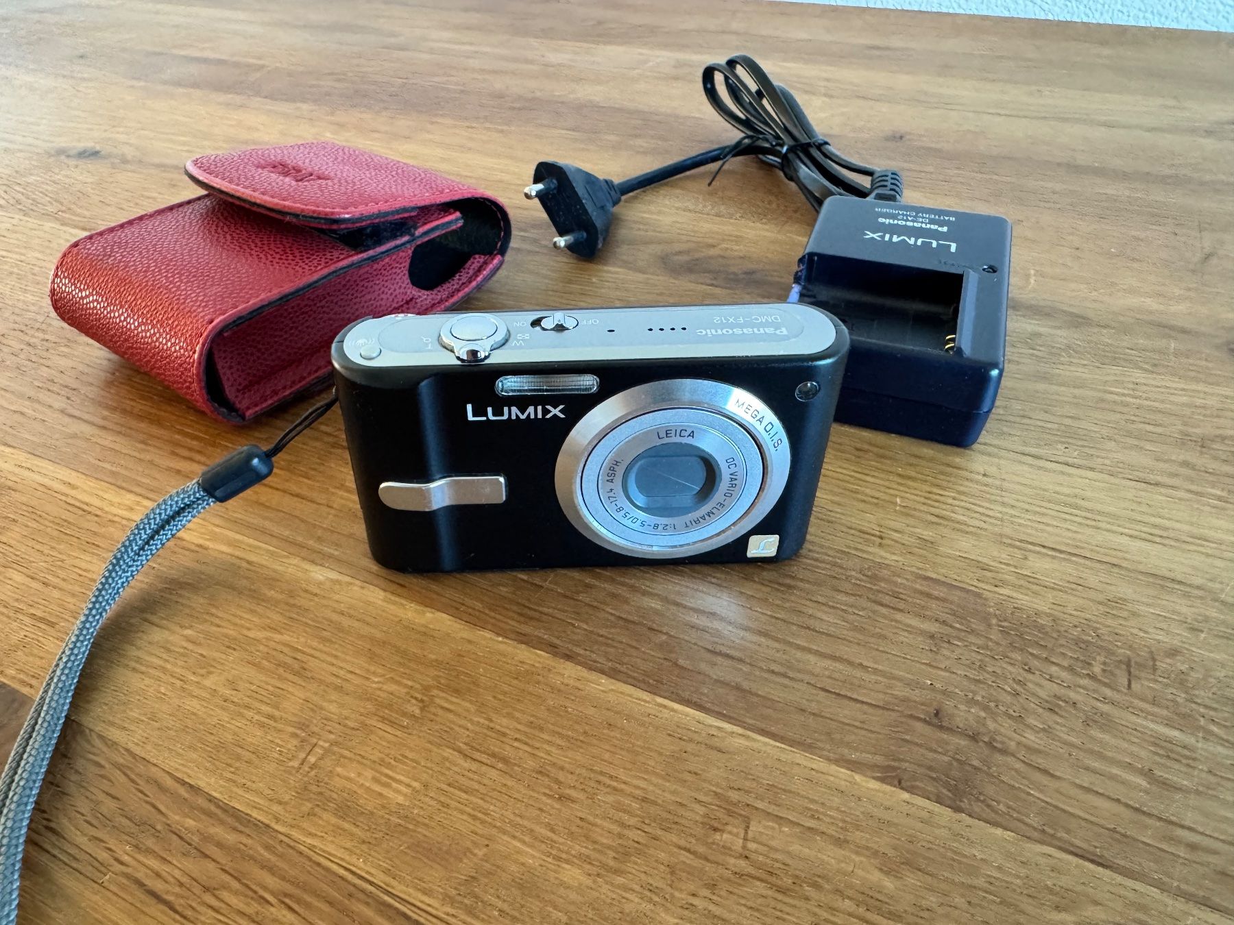 Panasonic Kamera: Panasonic Lumix DMC-FX12 – Gebraucht aus Frauenfeld von difi67