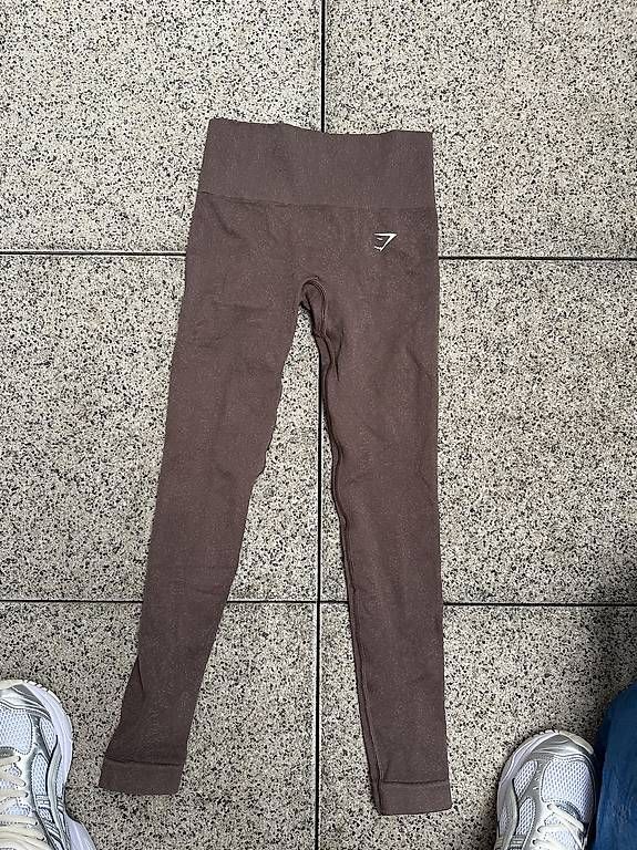 Leggings: Gymshark Leggings – Usato da Basel venduto da pau_s6pv