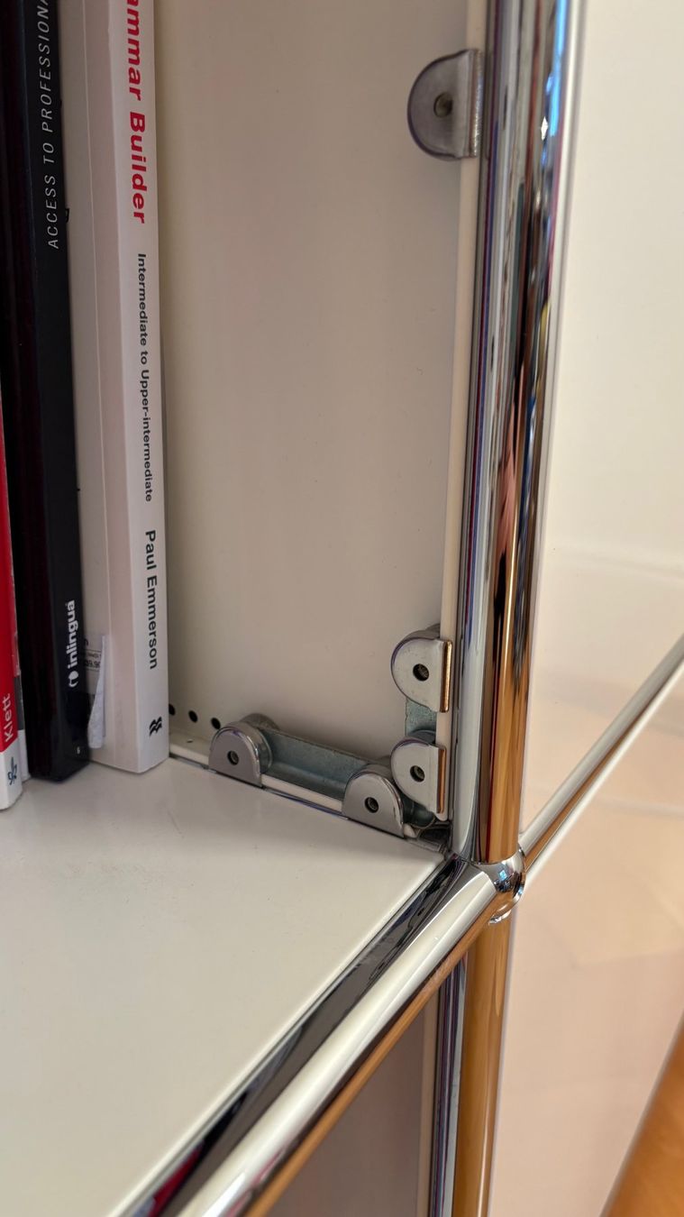 USM Cassettiere: USM Haller Möbel – Usato da Zürich venduto da Handour 1