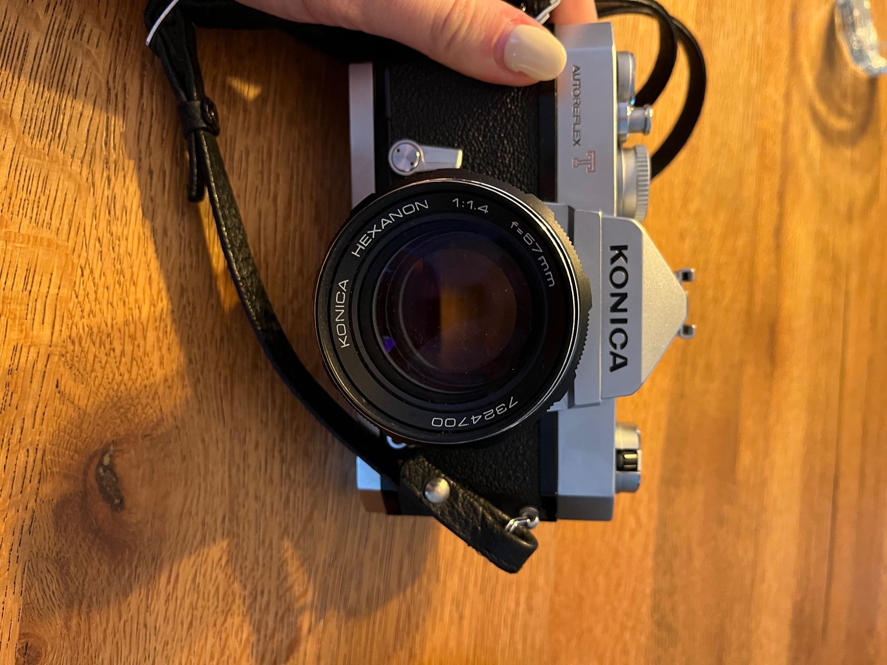 Konica Fotocamera: Konica Autoreflex T Spiegelreflexkamera – Usato da Zofingen venduto da jul_96ph