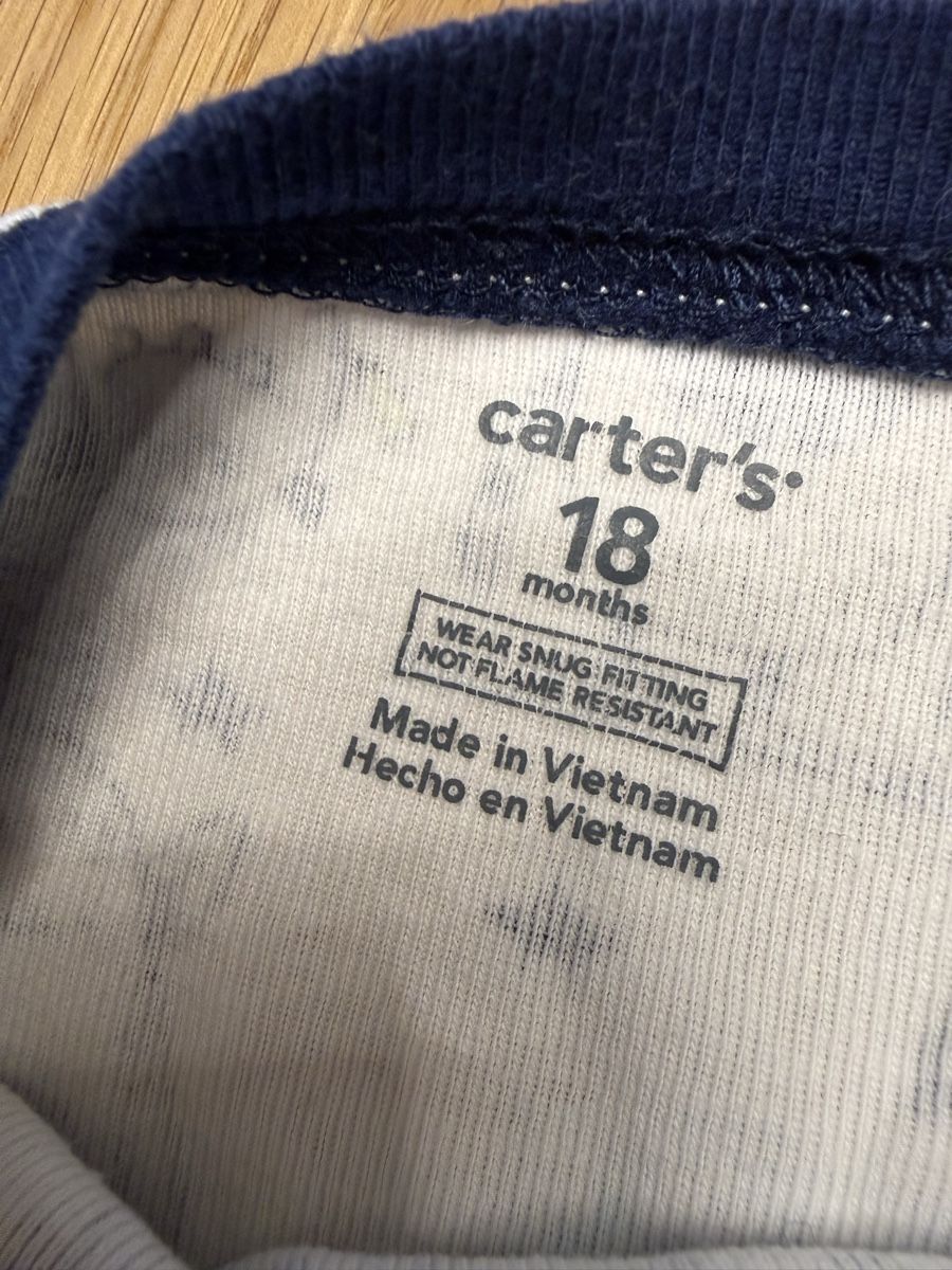 Carter's Pyjamas & Ähnliches: Pyjama Glow in the Dark von Carters Grösse 18M – Gebraucht aus Goldswil von Fisel 2
