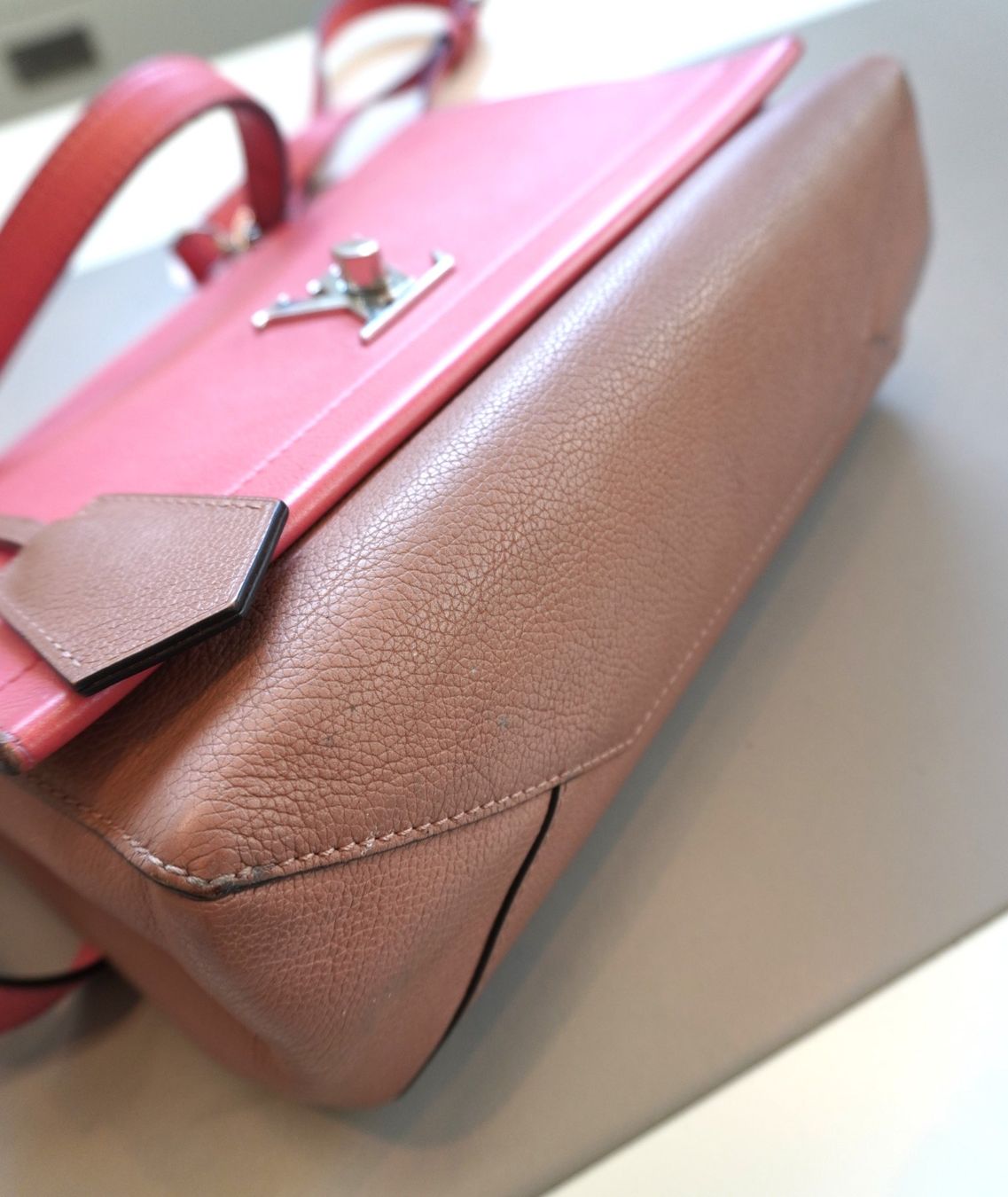 Louis Vuitton Borse da donna: Louis Vuitton Twist Lockme – Usato da Genève venduto da Harold-W 4
