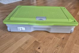 Box mit Rollen