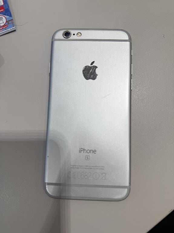 Handys / Smartphones: iPhone 6S pour pièce  – Defekt aus Genève von Juice_K 1