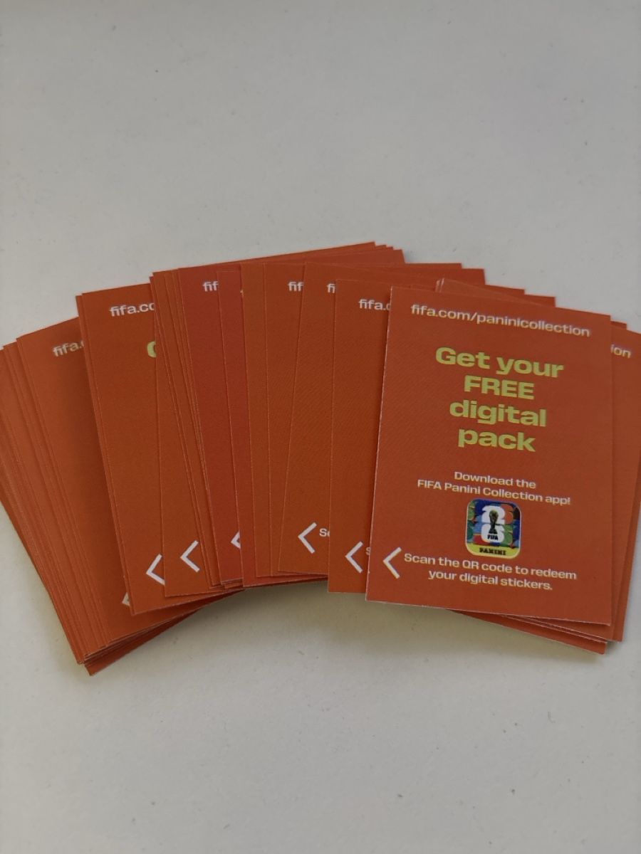 Panini Carte collezionabili: 44x Digitale Panini Packs Codes – Nuovo (secondo la descrizione) da Weiningen ZH venduto da GriederRemarket
