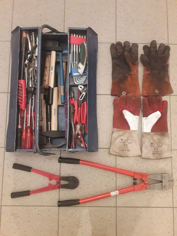 Lot Werkzeug Kiste Bolzenschneider (Gebraucht) in Dübendorf für CHF 200 ...