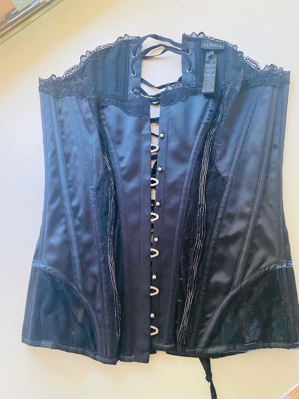 Top: Luxuriöses Corsage von La Perla Size1 – Nuovo e nell'imballaggio originale da Brione s. Minusio venduto da batwoman3 1