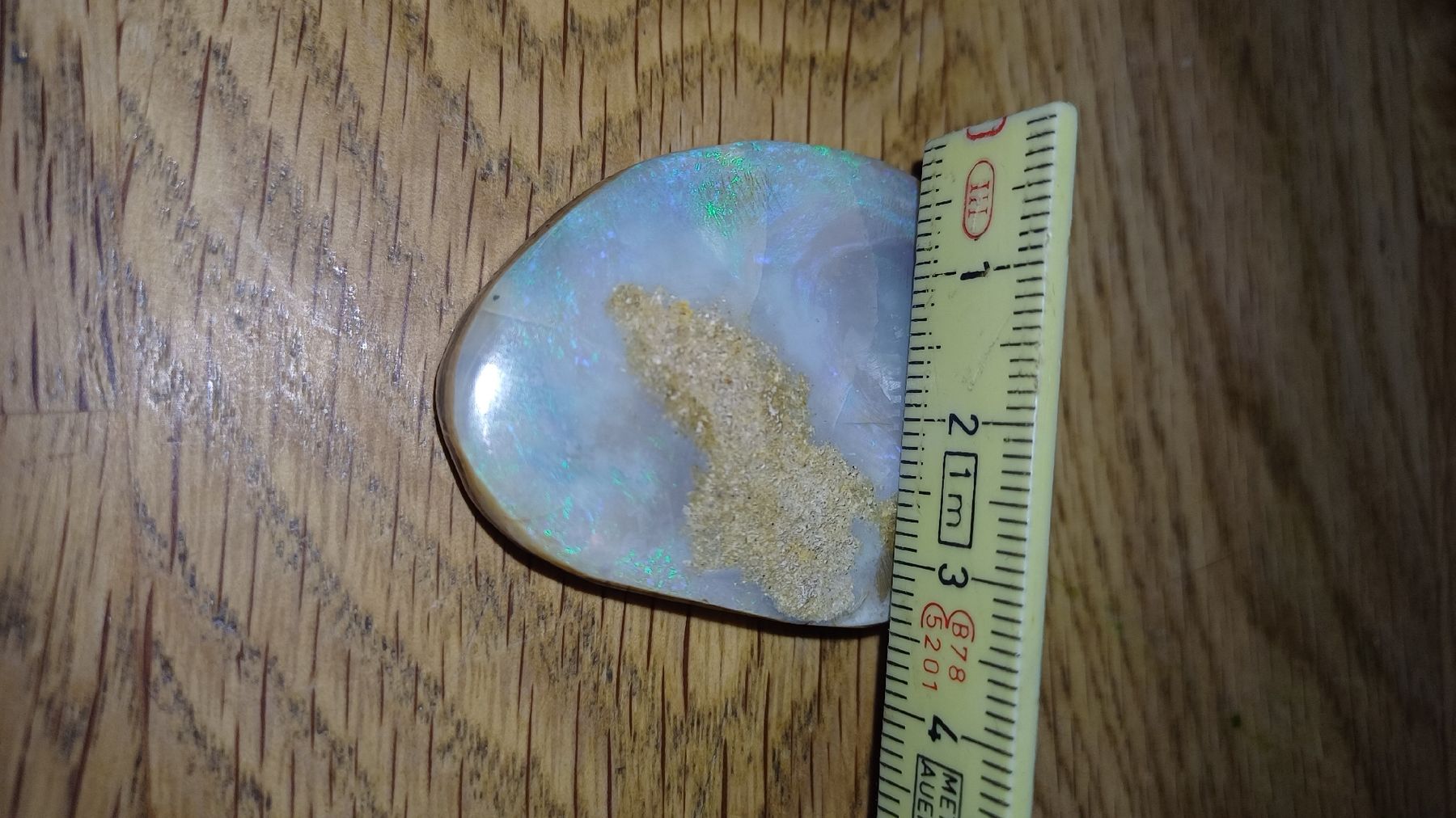 Minerali & Pietre curative: Cuber Pedy Opal Australien – Usato da Flawil venduto da Naphtali 2
