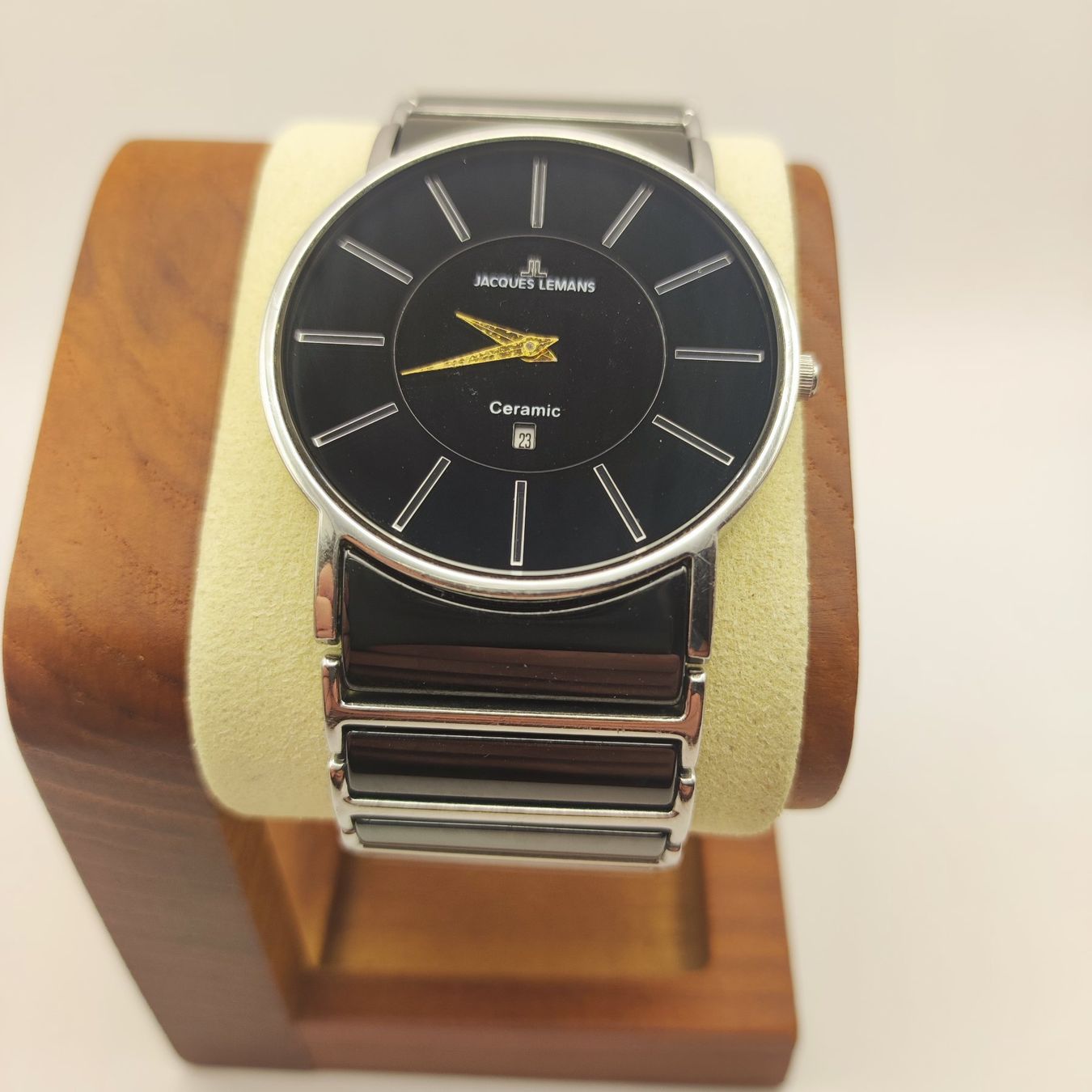 Jacques Lemans Orologi: Jaques Lemans Keramikuhr – Usato da Ballwil venduto da eldave 1