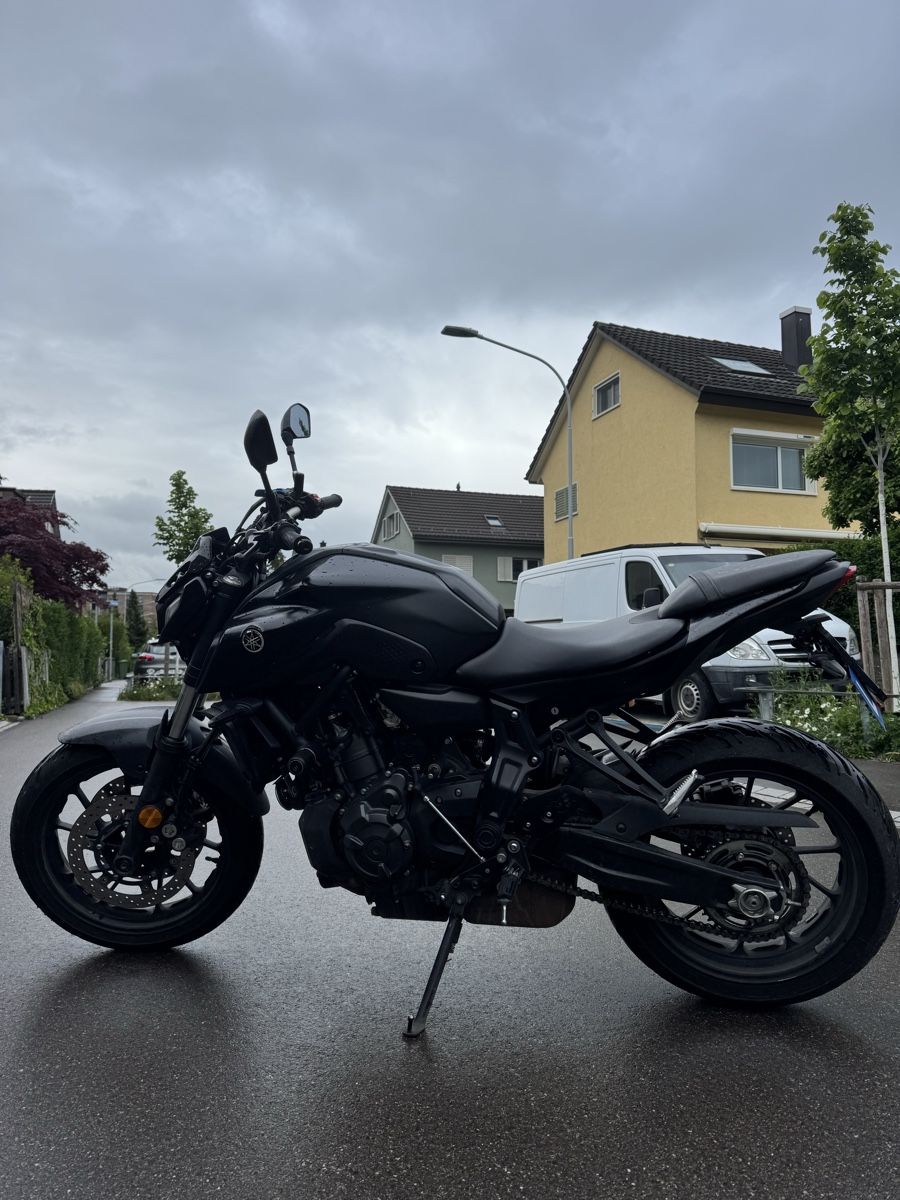 Strada: MT07 2021 • 35KW • Black • Ab MFK – Usato da Zürich venduto da lowyccc2 1