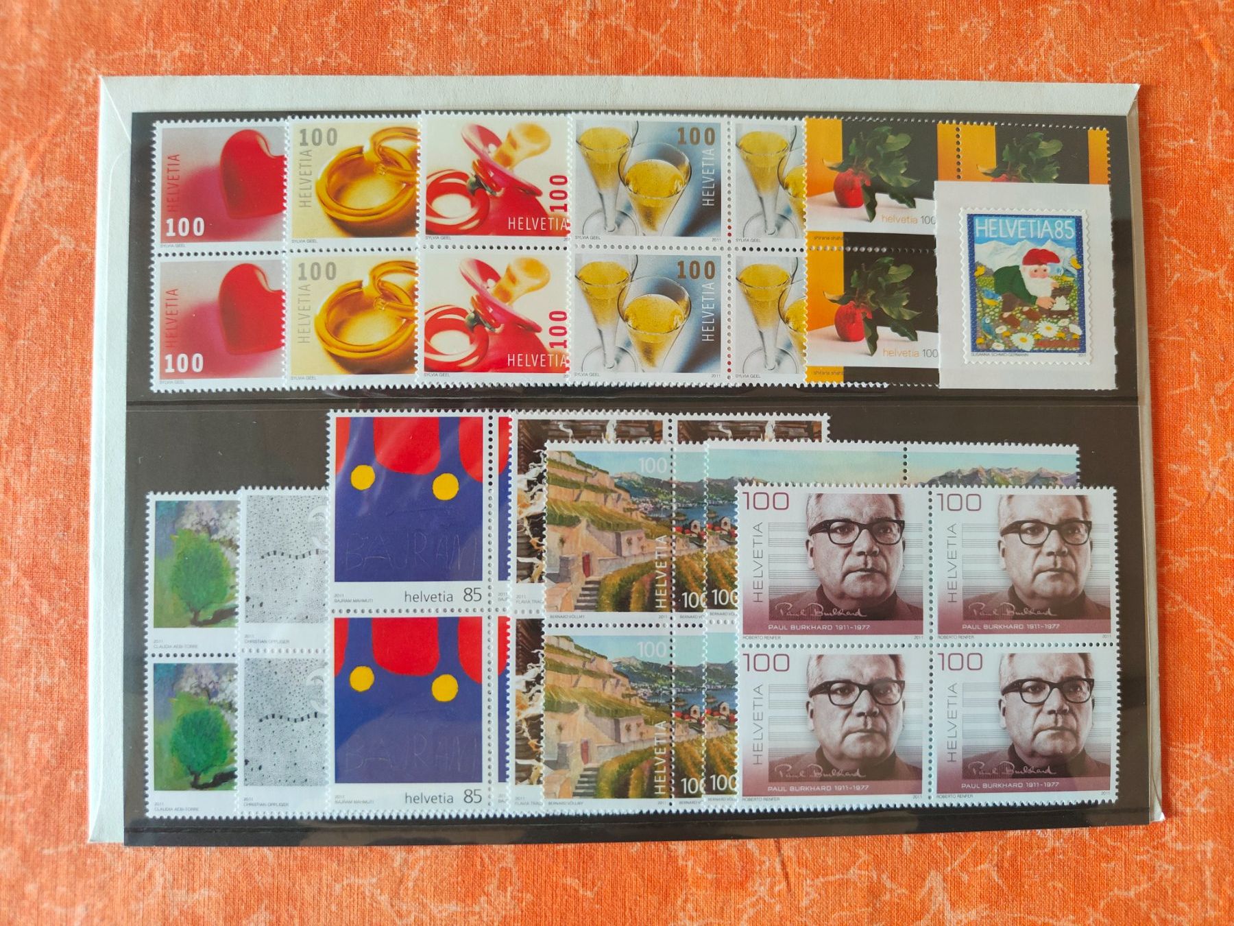 Tutti i francobolli: Timbres 2011 blocs de 4  non oblitérés – Nuovo e nell'imballaggio originale da Gryon venduto da Jessicaj87 2