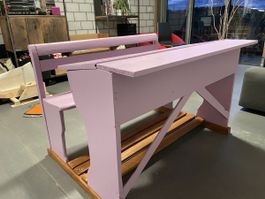Kinder Schulbank / Tisch