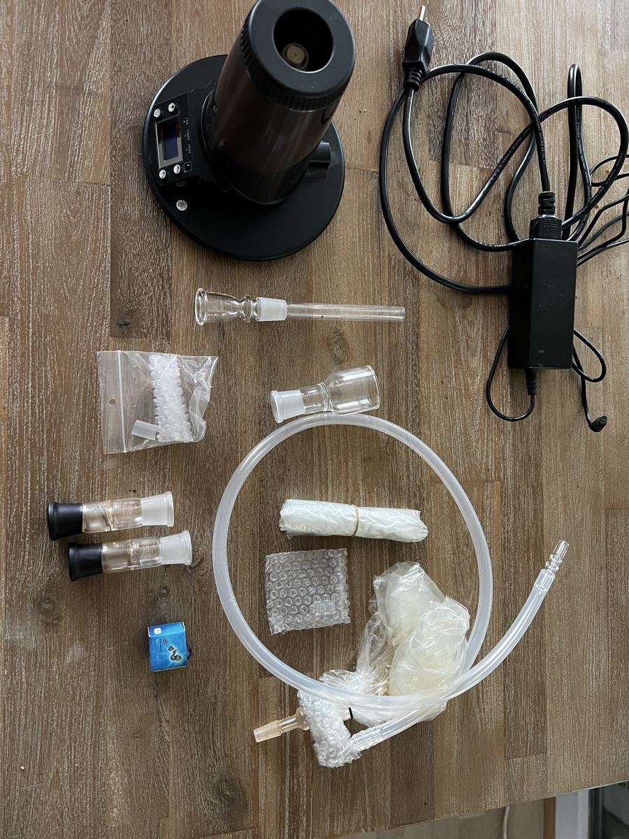 Arizer Sonstige Tabakwaren: Vaporizer Extreme Q Arizer - wie Volcano – Gebraucht aus Glattpark(Opfikon) von Golghot92 2