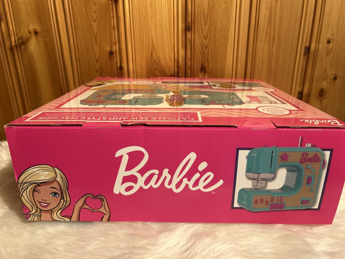 Macchine da cucire: Machine à coudre Barbie  Jouet Neuf – Nuovo e nell'imballaggio originale da Ste- Croix venduto da boutondor64 4