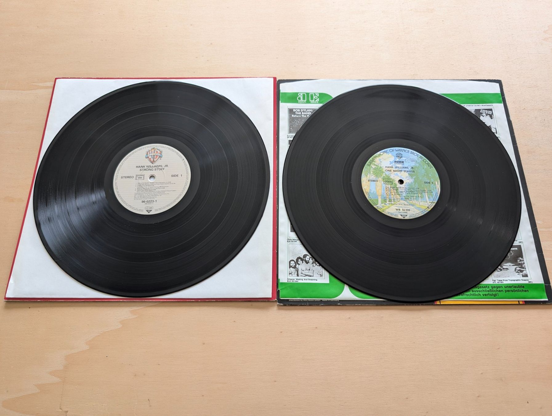 Vinyles: 2 x Hank Williams Jr. – D'occasion à Ebikon par soundundvielfalt 4