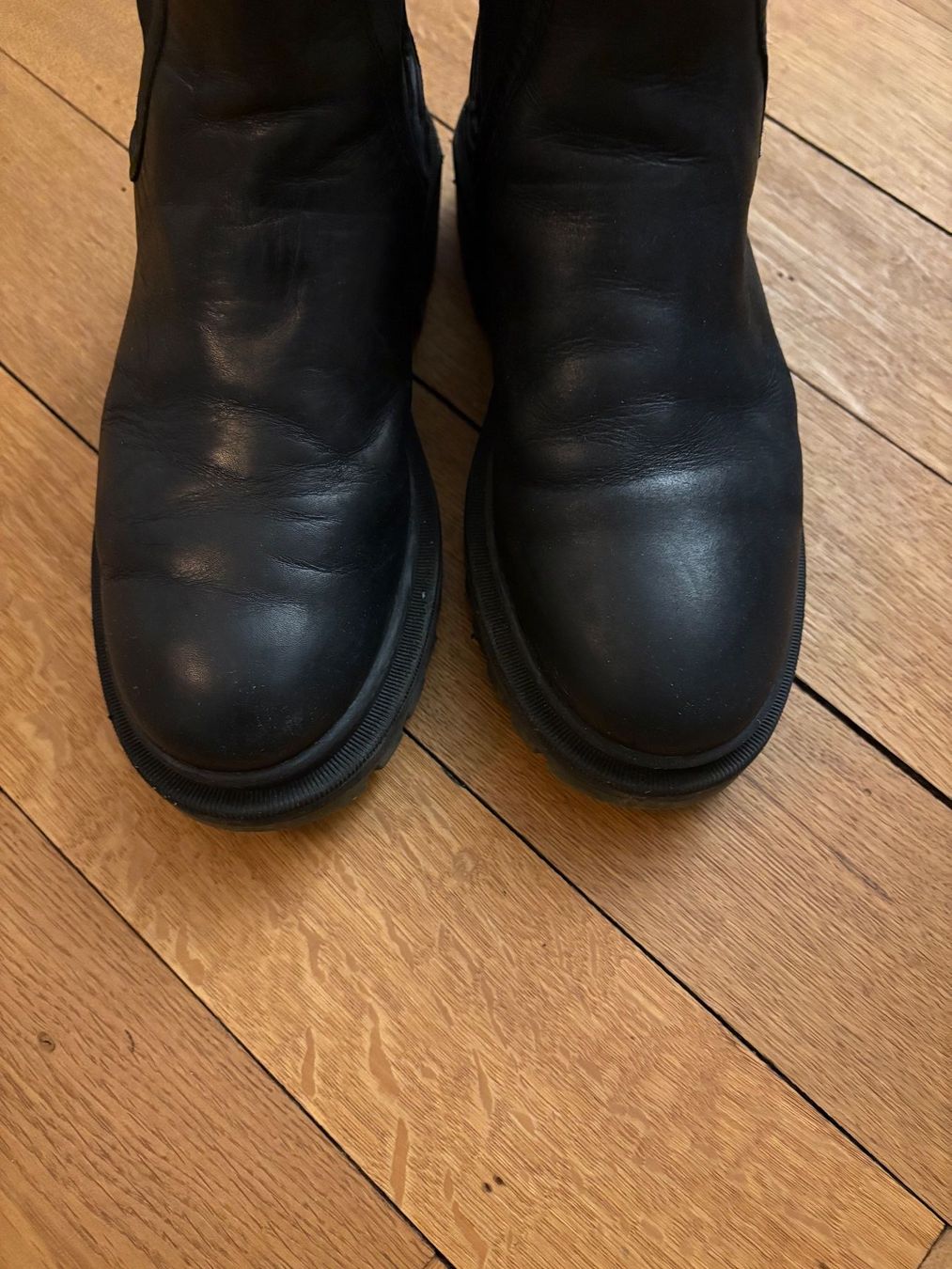 Scarpe da uomo: Schwarze Boots von CRICKIT Gr. 37 – Usato da Zürich venduto da triangular 2