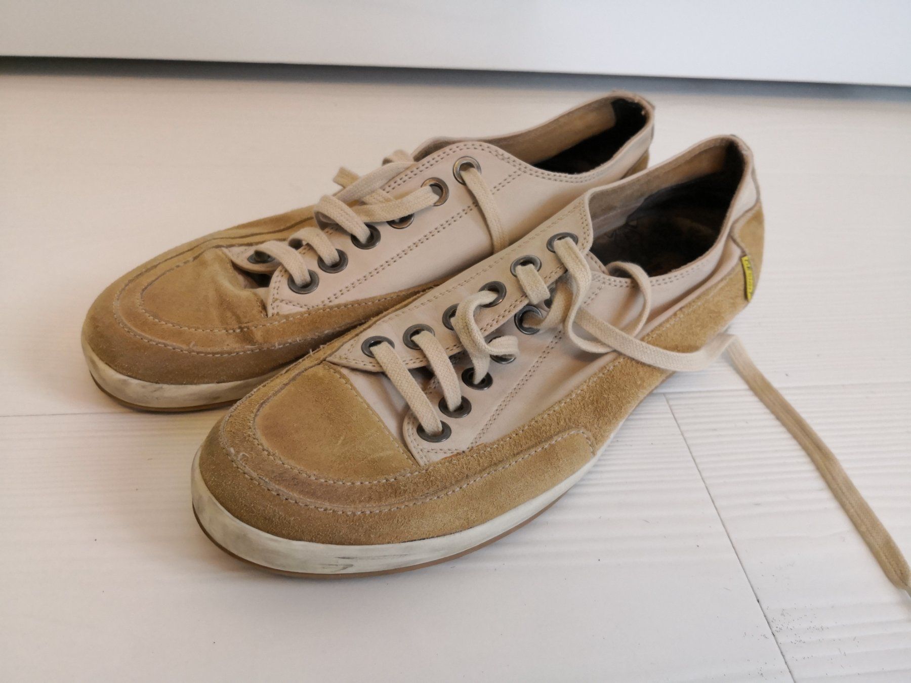 Herrenschuhe: 🤩PASITO WILDLEDER-LEDER-SNEAKER BEIGE – Gebraucht aus Olten von Naja-Twins-Twins 4