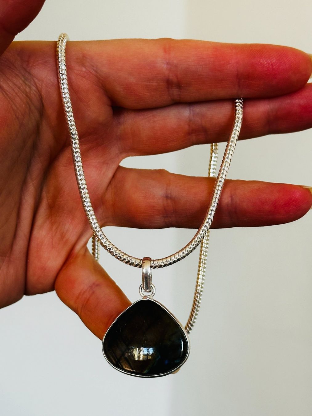 Catenine: Labradorite Gemstone Handmade Jewelry necklace – Nuovo e nell'imballaggio originale da Genève venduto da AGBERG 8