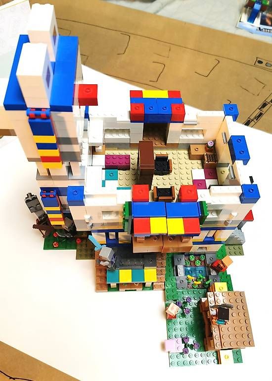 Lego Kit di costruzioni: Lego Minecraft 21188 – Usato da Golino venduto da emi_6l62 2