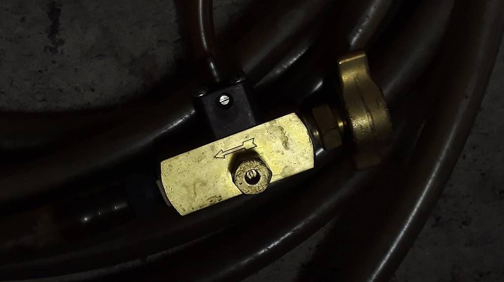 Tutti gli attrezzi: Gemischregler – Usato da Schmerikon venduto da 1qw2 1