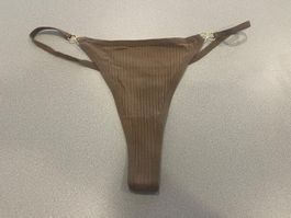 Neuer String Tanga, Grösse L