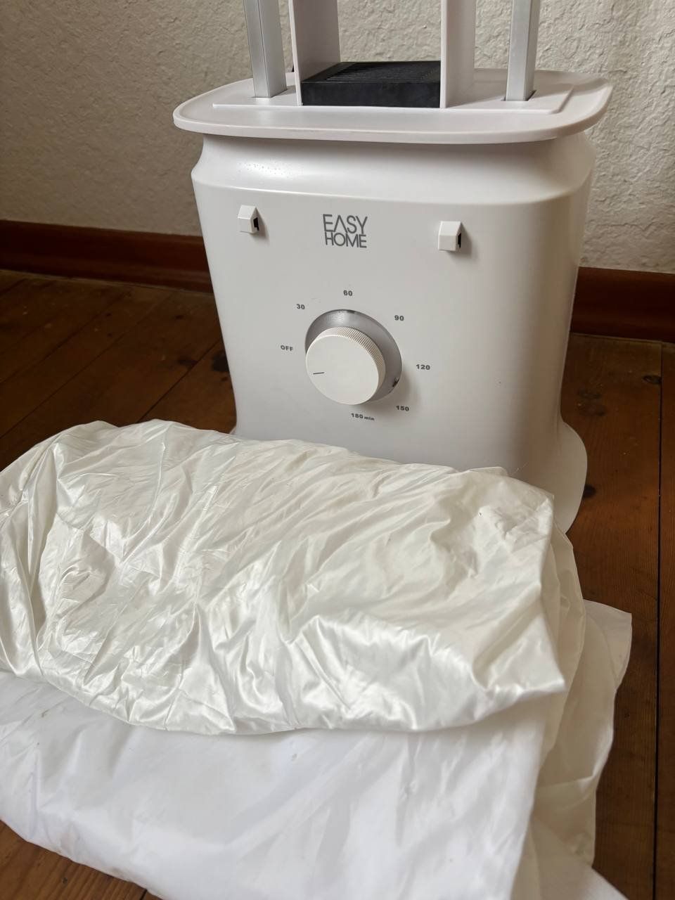 Bügelbretter: Kleiderdampfer EASY HOME – Gebraucht aus Bern von ViksiBash 1