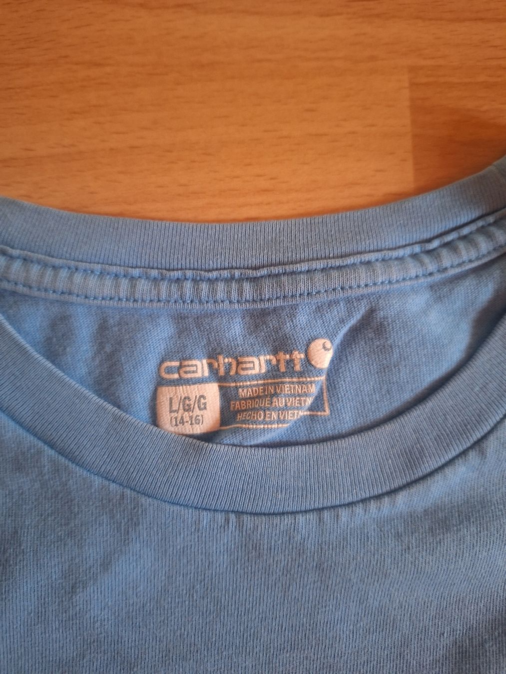 Carhartt Hemden, T-Shirts & Polos: Carhartt Tee – Gebraucht aus Glarus von mar_w6qy 1