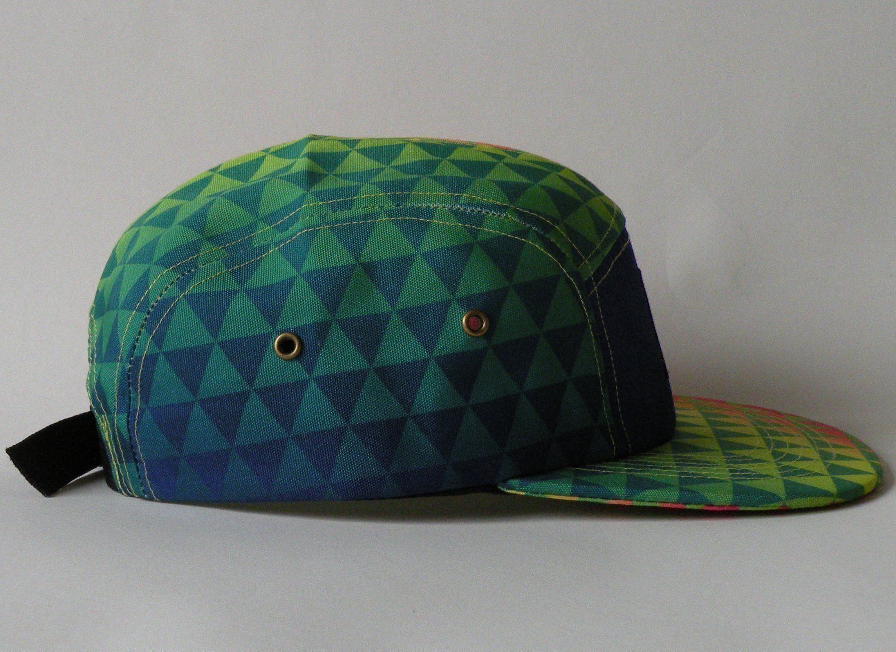 Copricapi, berretti & cappellini: 5-Panel Cap von We Are V – Nuovo e nell'imballaggio originale da Schüpfheim venduto da WeAreV 1
