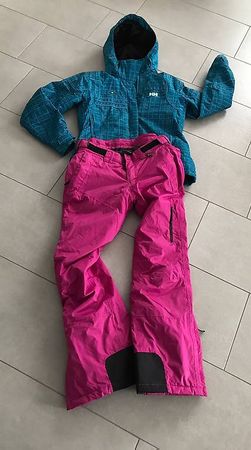 Skijacke mit Hosen