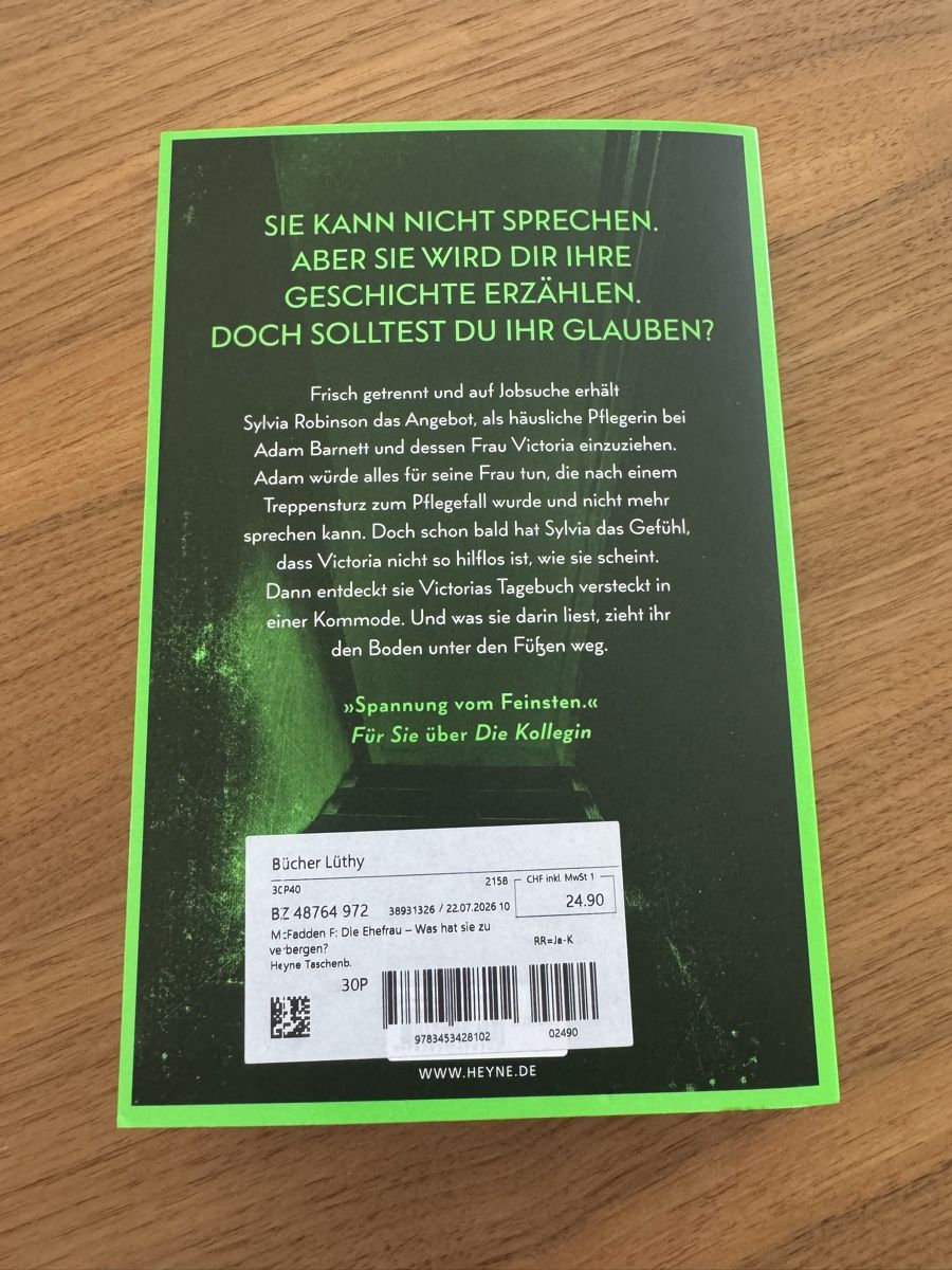 Autres vêtements & accessoires: Die Ehefrau - Taschenbuch von Freida McFadden – D'occasion à Solothurn par cla_28gv 1