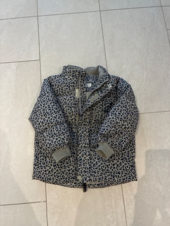 Neuwertige Liewood Leo Winterjacke Gr 104