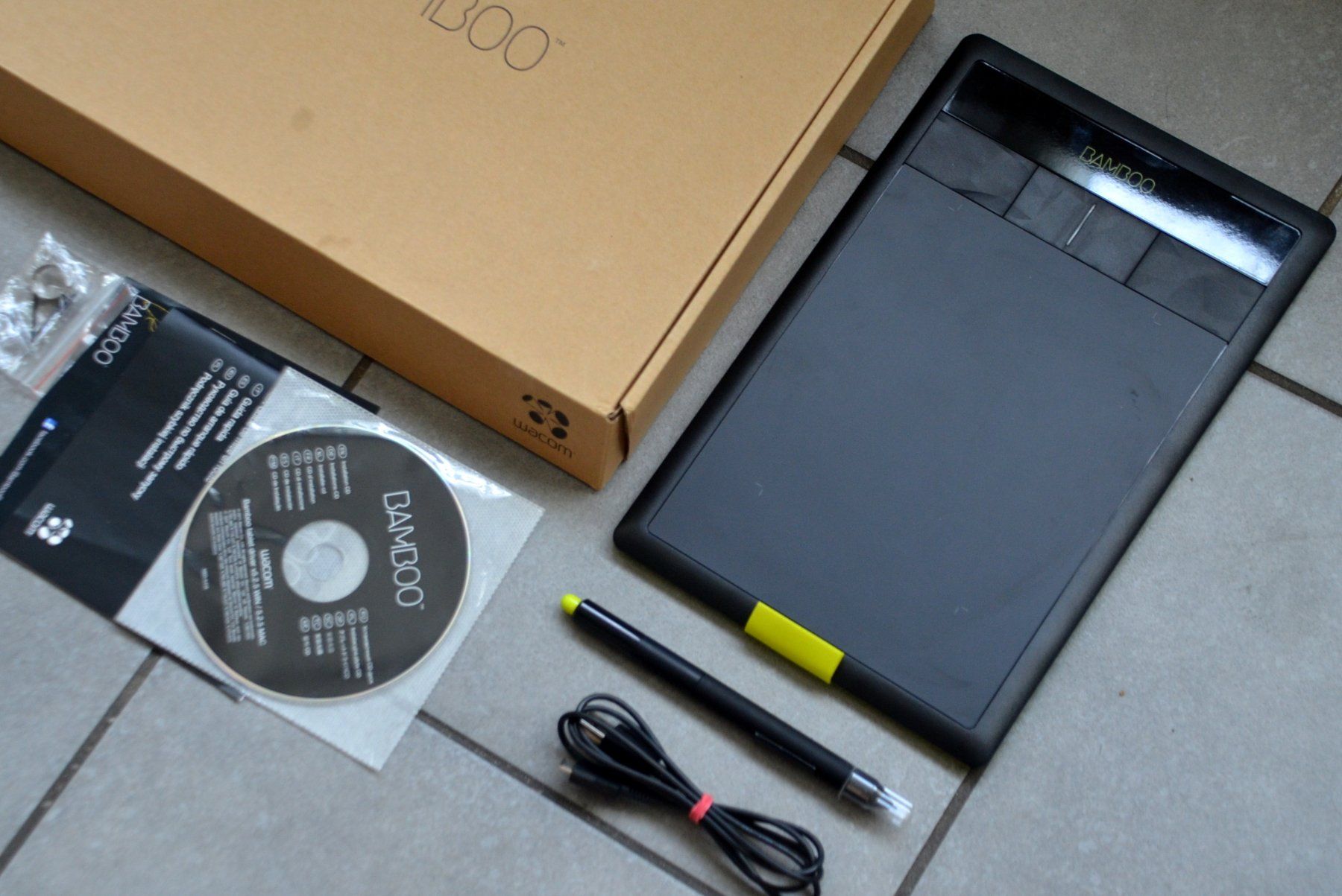 Wacom Tablet PC: Wacom Bamboo CTH-470 Grafiktablet / tablette graphique – Usato da Collonges venduto da arashee 1