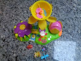 Polly Pocket 1997 Petal Village