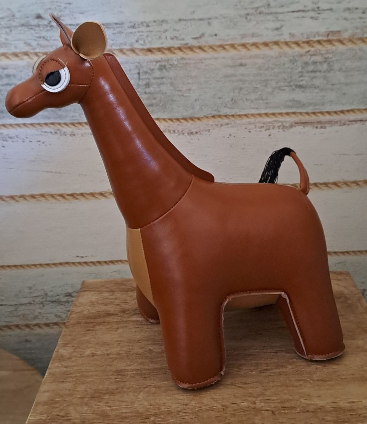 Statuette: Premium Designer Giraffe aus Leder – Nuovo (secondo la descrizione) da Wallisellen venduto da prada008 2