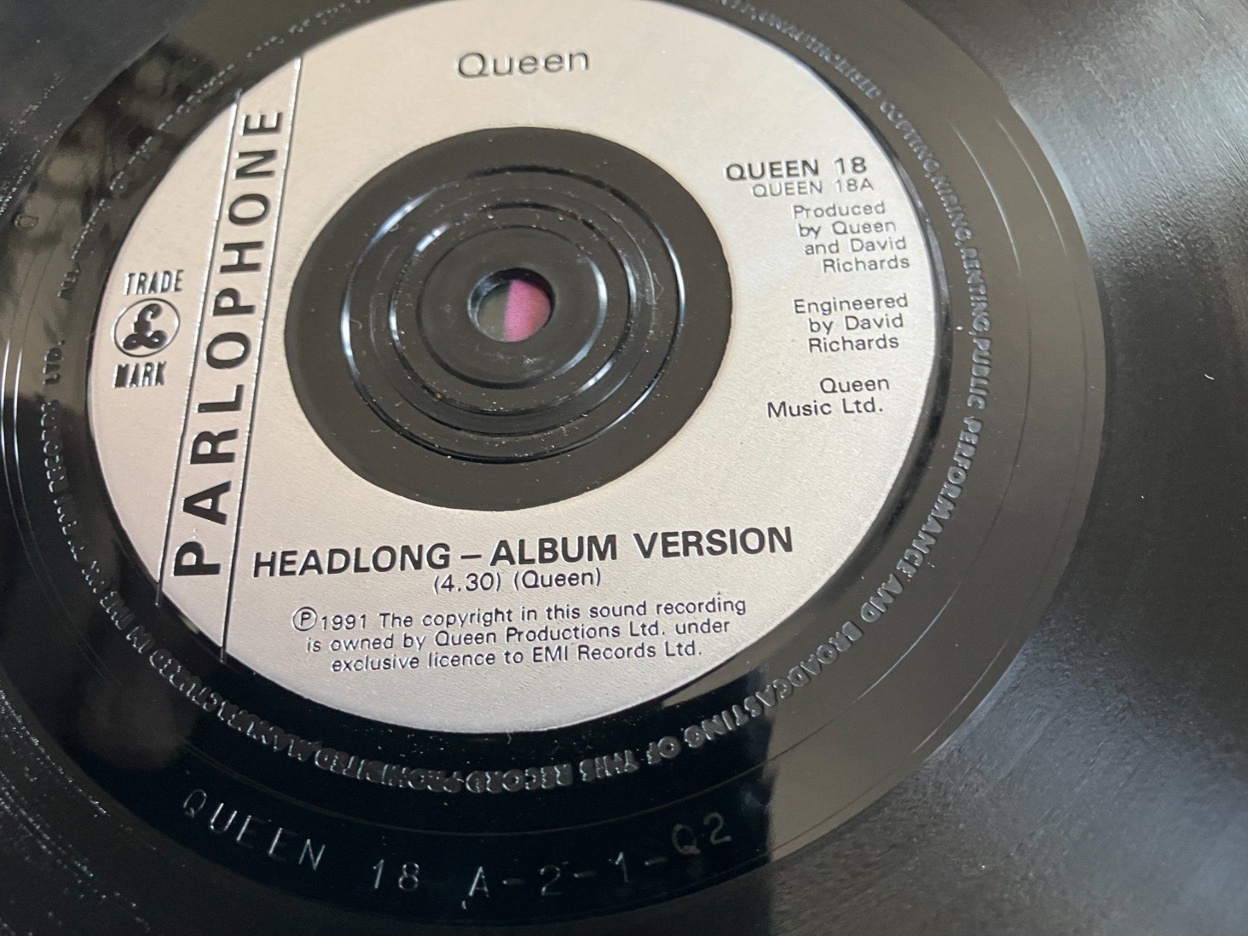 Dischi in vinile: Queen – Usato da Aarwangen venduto da Jukebox3 3