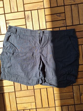 Shorts von C&A in Grösse 44