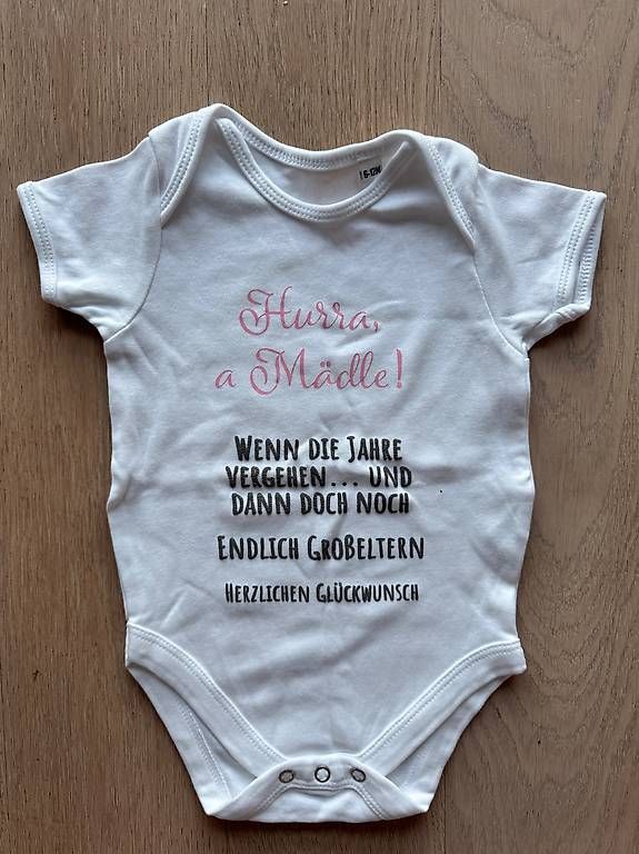 Unterwäsche: NEU Babybody es ist ein Mädchen, ca Gr 68 – Neu (gemäss Beschreibung) aus Meilen von JuliaFantasma