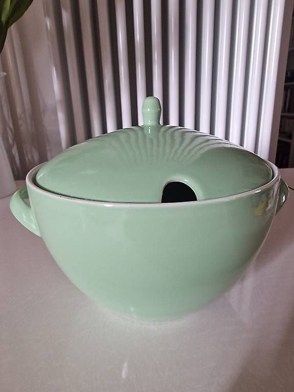 Rössler Plateaux: Soupiére Roessler verte vintage – D'occasion à Lausanne par Bayarea2