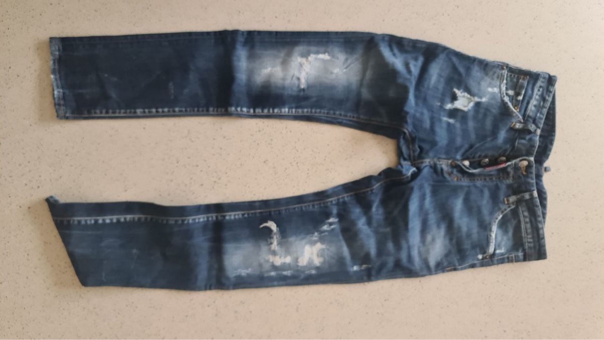 Jeans: Dsquared2 Jeans  – Nuovo (secondo la descrizione) da Zürich venduto da Kawasaki_7