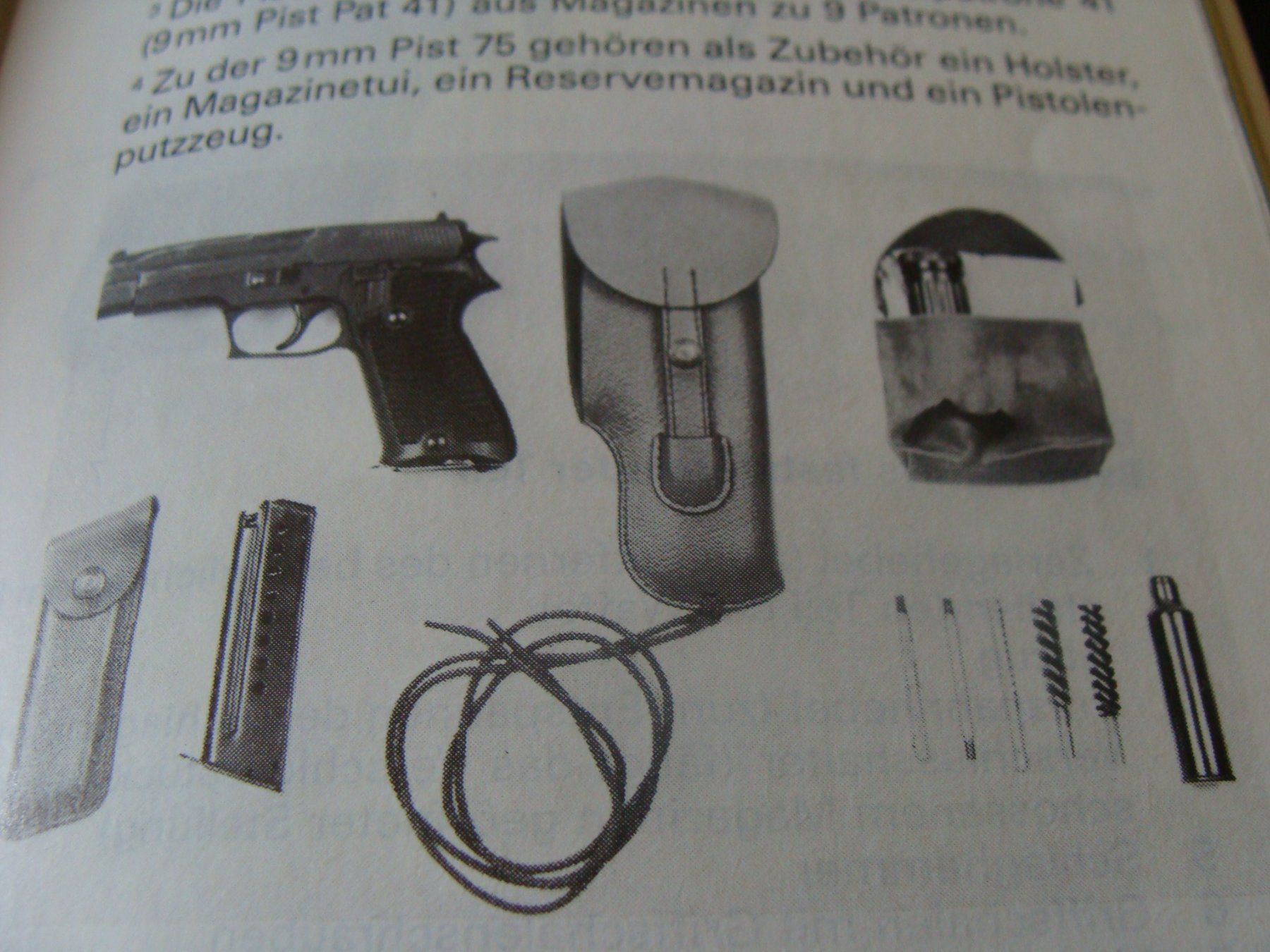 Schweizer Armee Armi bianche: Militaire, règlement les pistolets – Nuovo e nell'imballaggio originale da Cuarny venduto da hen_g7hn 1