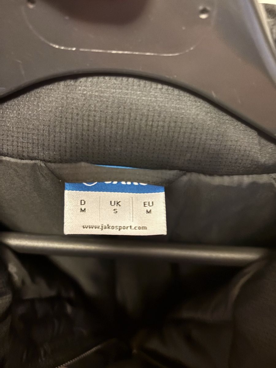 Jako Vestes: Winterjacke Jako – D'occasion à Bern par m.stocker01 2